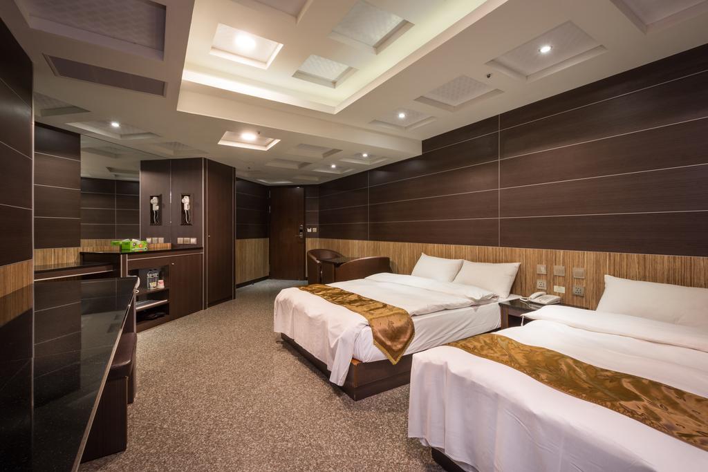 Twinstar Hotel Тайчжун Экстерьер фото